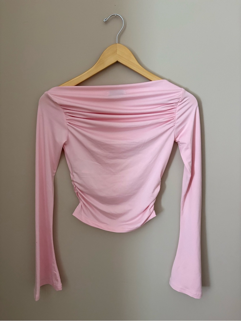Edikted Light Pink Long-Sleeve Boatneck Top with bell sleeves Sz XS - Picture 11 of 11